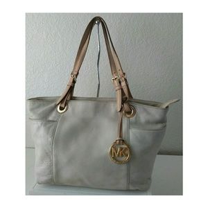 Michael Kors Light Cream Tote Bag